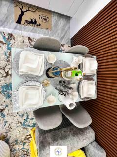 executive fully furnished apartments with luxurious facilities which features a breathtaking city views and close proximity to major shopping malls thus offering a high end lifestyle - 4