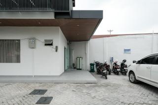 Urbanview Wisma Brawijaya Surabaya - 1