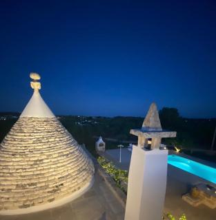 Trullo Vignaiolo with Private Pool in Ostuni - 3