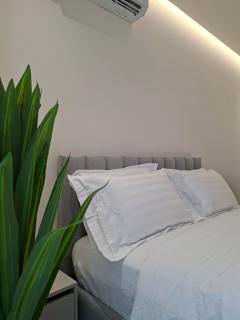 Golden Tower Apartments - 5