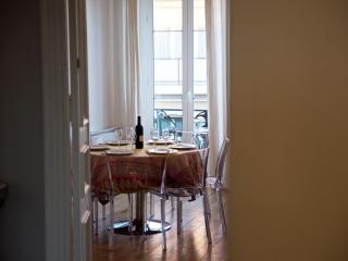 "Le Jazzy" by EnjoyNice, 3-bedroom, 2-bathroom spacious central apartment - 3