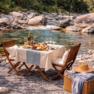 The Breeze Riverside Resort - 7