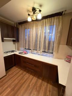 Дмитра іващенка 1а - 9