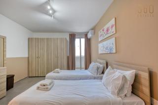 One of a kind 5BR penthouse - Fully equipped with AC by 360 Estates - 2