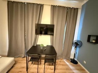 Cozy 1BR Apt Near Schönbrunn & Westbahnhof - 9