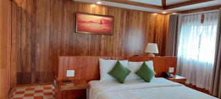 Rocks Beach Boutique - 2