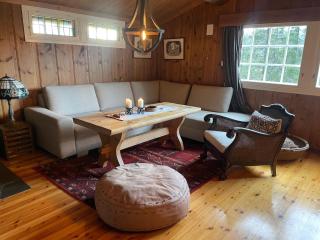 Hjemmekoselig Hytte Ved Øyangen - 5