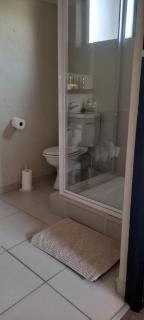 Peaceful Penthouse - 3