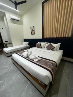 Lords Swastik Studio Kodinar - 1