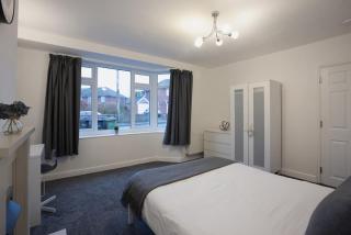 Hereford - Raven House - 4 Bedroom House Located West Of City, Sleeps 7 - Perfect For Contractors Or a Base For Exploring - Hosted By RENTMYHOUSE - Hereford - 5