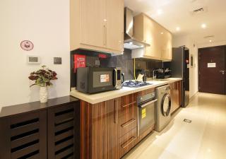 Cozy Studio in Elite Downtown Residence - High Flr - 2