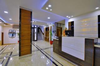 Hotel Mayur by RoomsInc Katra - 4
