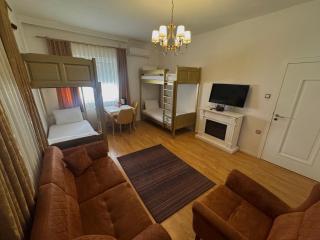 Hotel and Apartments Central City Prishtina - 1