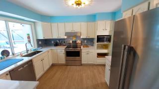Heated Pool Home in Paradise - Close to Beaches - 5