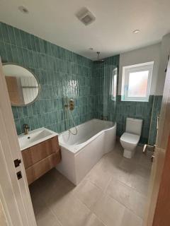 Premium Town Centre Home - Parking - Near Hospital & Uni - 6
