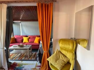 Melis House - 75'' TV, Live Football NOVA COSMOTE & Fast Wi-Fi - 3