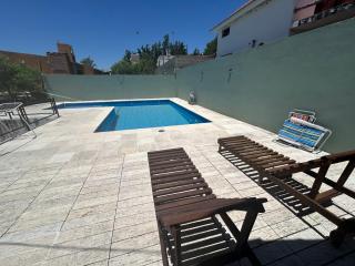 Cabaña con pileta en Villa Carlos Paz - 8