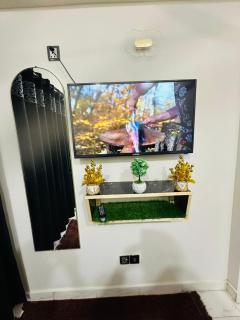 Elite Stay Modern 1-Bed Suite - 7