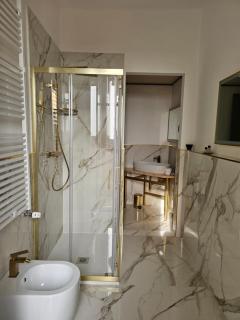 Magenta Galleria Apartment - 7