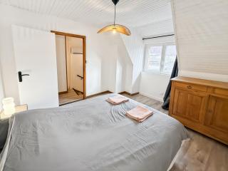 Gîte Rénové - Vue Imprenable Montagne - 2 Chambres - 4