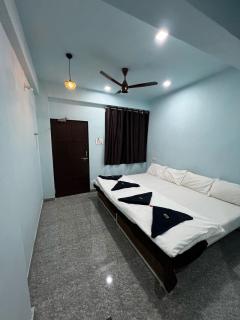 Beach Side Home Stay - Kihim - 8