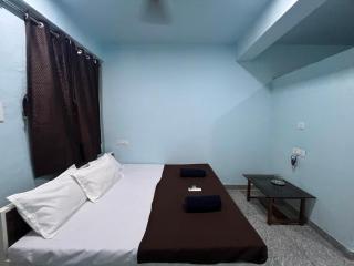 Beach Side Home Stay - Kihim - 4