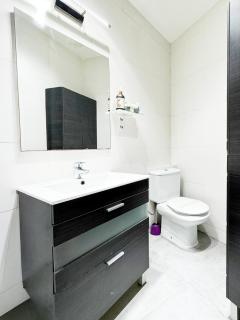 Bright with a patio and a good area - 7