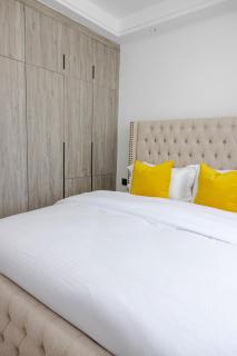 Alina Urban Comfort 2BR Kilimani - 2