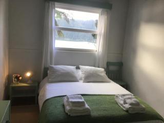 Furnas Lake Cottage - 3