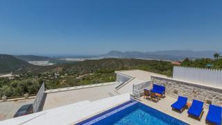 Üzümlü 3 bedroom secluded villa with private pool hot tub - 7