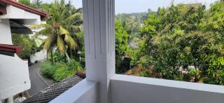 Country View Cottage - 1