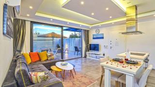 Üzümlü 1 bedroom secluded villa with private pool hot tub - 5