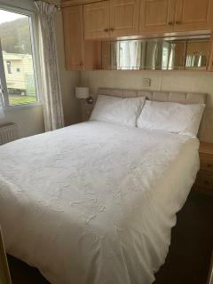 Family 3 Bedroom Caravan at Clarach Bay - 8