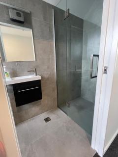 Stylish Spot in Addington Heart of Christchurch - 9