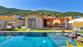 Sarıbelen 1 bedroom secluded villa with private pool hot tub - 0
