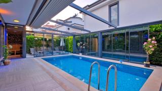 Central Fethiye 3 bedroom villa with private pool - 1