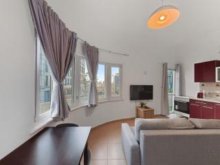 HaYarden Vibe - - 1 Bedroom With Sea Balcony By Vacay - 9