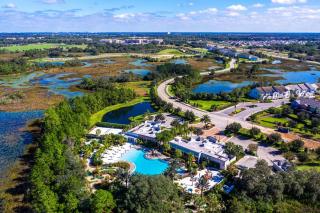 Resort retreat home w BBQ grill & game room EVE104 - 9