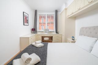 5-Star 2BE Apt in Central London Perfect 2026 - 5