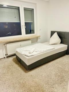 Business Apartment Pattensen- Ideal für Messe, Urlaub - 4 Zimmer Wohnung - 7
