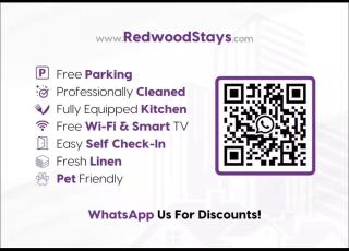 Cosy 3-Bedroom Serviced House with Free WiFi and Parking By Redwood Stays - 9