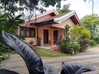 Blue Point Villa - Tangalle - 5