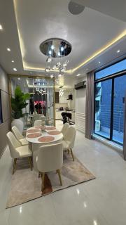 Hamilton Apartments - 3