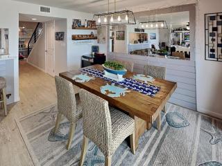 Allegro North #406 - Dock of the Bay - 5
