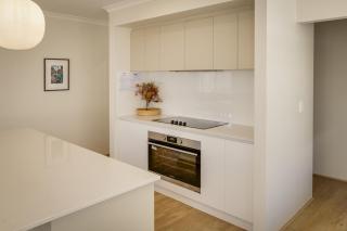 Waterville Retreat Walk to Town with Full AC - 1