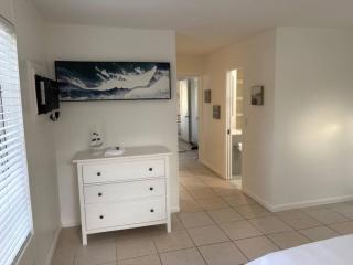 Singer Island Condo Near the Beach - 8