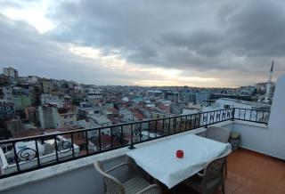 ivy hostel cafe - Istanbul - 9