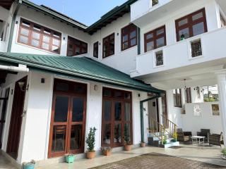 Drizzle Ridge Villa - 9