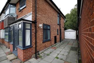 3 bedroom near airport Up to 40 percent off - 5