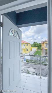 Obeys Sanctuary Suite 1 with Pool 10 min from UVF - 2